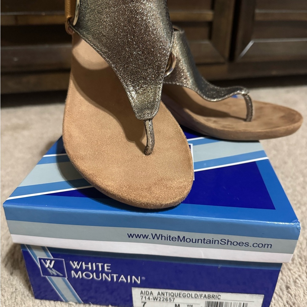 White Mountain Antique Gold Women's Sandals